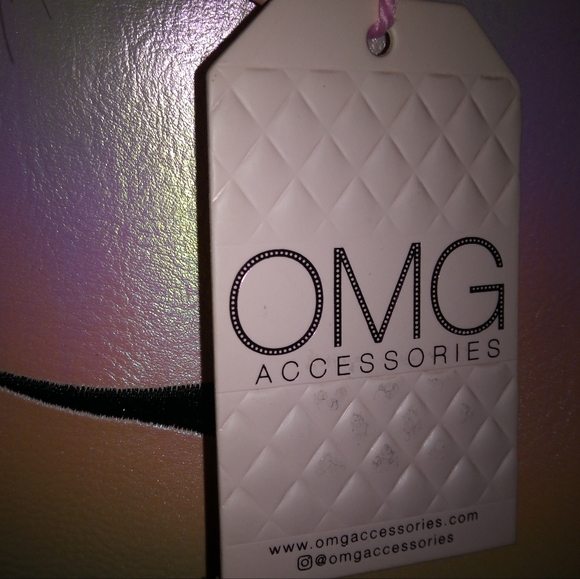 Meet your Posher, Felisana - Picture 2 of 4